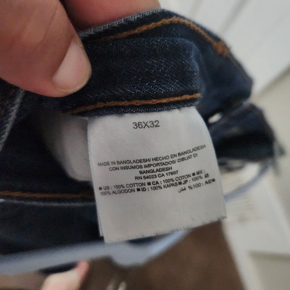 Old navy loose denim size 36×32 mens jeans straight leg dark wash - Picture 4 of 5